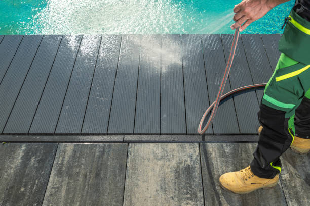 Best Pressure Washing Contractors  in Debary, FL